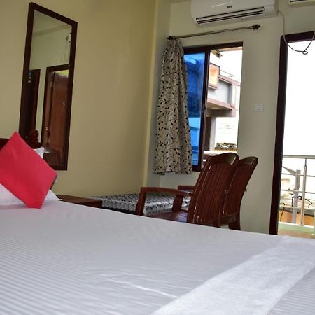 Hotel Lovely Inn ! Puri Exterior photo
